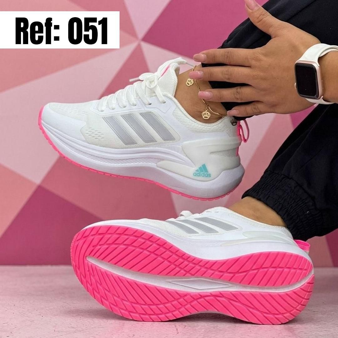 Adidas blanco suela futsia Ref. 051