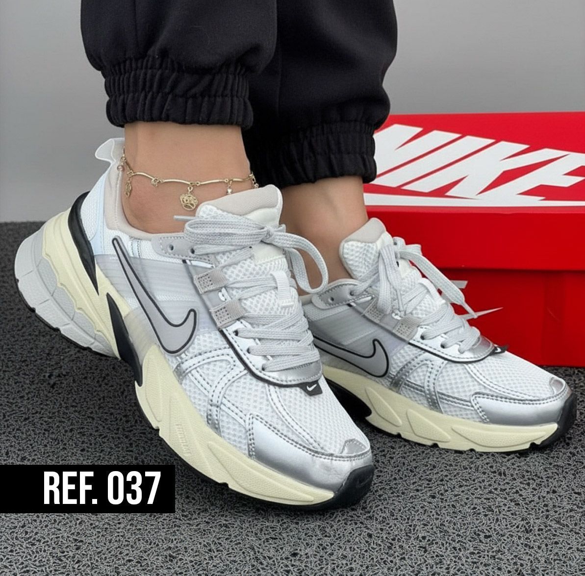 tenis nike gris ref: 037
